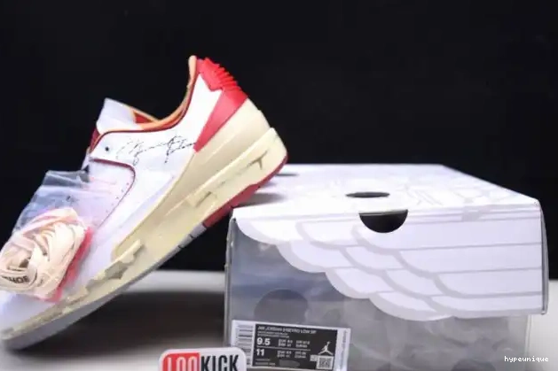 HYPE Retro Off-White Red Jordan White Low 2 SP DJ4375-106 0624